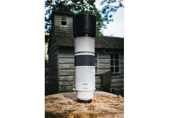 CANON ​RF 200-800mm F6.3-9 IS USM